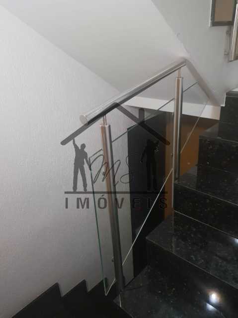 Apartamento - Inhaúma - Escada pavimento 2