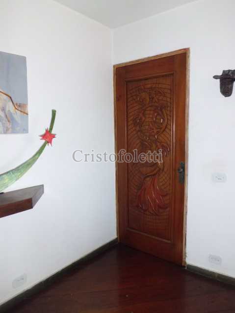 Conheça Porta em madeira entalhada do imóvel - Apartamento duplex com salão e vista privilegiada ao lado do metrô e centro de convenções imigrantes - ISLO0056 - 5 Porta em madeira entalhada - 5