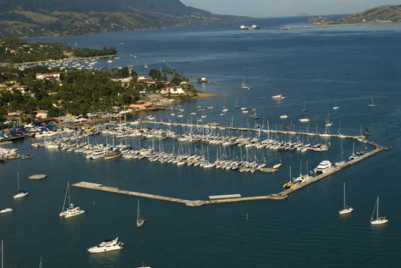 Conheça FOTO FELIPE TRAVESSA INDAIA do imóvel - TERRENO EM CONDOMÍNIO DE LUXO COM VISTA PRIVILEGIADA PARA O MAR E YACHT CLUB DE ILHABELA - ILGL00083 - 1 FOTO FELIPE TRAVESSA INDAIA - TERRENO EM CONDOMÍNIO DE LUXO COM VISTA PRIVILEGIADA PARA O MAR E YACHT CLUB DE ILHABELA - ILGL00083 - 1