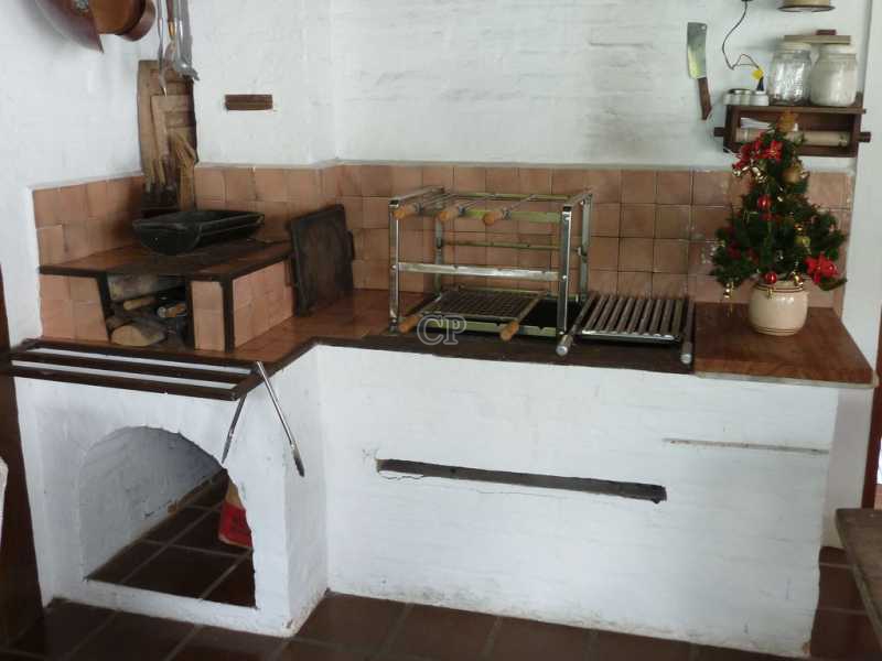 Conheça 293f7b37-3bcc-4d25-b04d-4749ac do imóvel - CASA COM EXCELENTE LOCALIZAÇÃO COM 05- DORMITÓRIOS MAIS CASA DE CASEIRO, SACO DA CAPELA - ILCA50022 - 14 293f7b37-3bcc-4d25-b04d-4749ac - CASA COM EXCELENTE LOCALIZAÇÃO COM 05- DORMITÓRIOS MAIS CASA DE CASEIRO, SACO DA CAPELA - ILCA50022 - 14