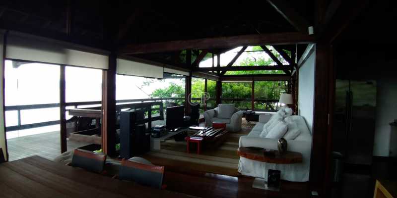Conheça FOTO 2 do imóvel - DUAS CASAS NA COSTEIRA, PONTA DAS CANAS ILHABELA, SENDO UMA COSTEIRA COM PIER - ILCA00087 - 4 FOTO 2 - DUAS CASAS NA COSTEIRA, PONTA DAS CANAS ILHABELA, SENDO UMA COSTEIRA COM PIER - ILCA00087 - 4