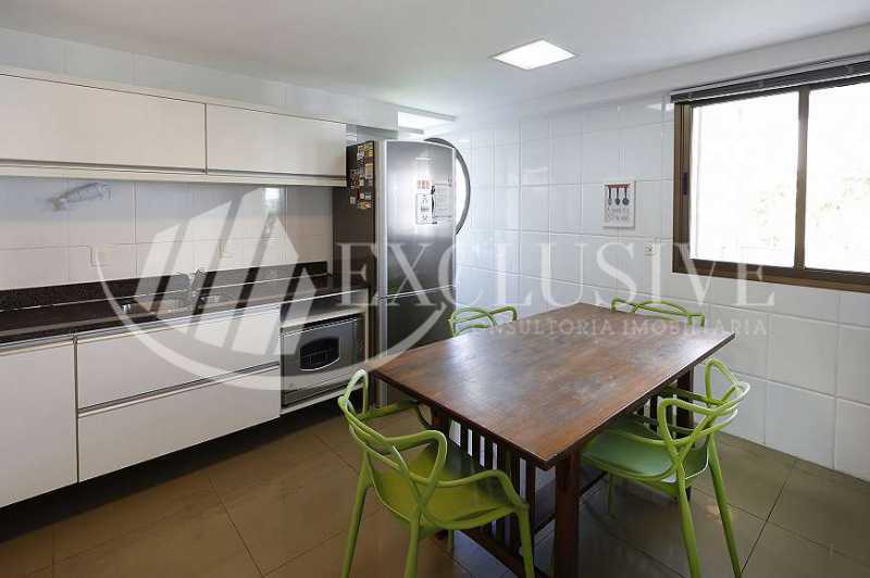 Conheça b1ce4fd0a06588da85e826b6244849 do imóvel - Cobertura para venda e aluguel Rua Cupertino Durão,Leblon, Rio de Janeiro - R$ 5.800.000 - COB0086 - 27 b1ce4fd0a06588da85e826b6244849 - Cobertura para venda e aluguel Rua Cupertino Durão,Leblon, Rio de Janeiro - R$ 5.800.000 - COB0086 - 27