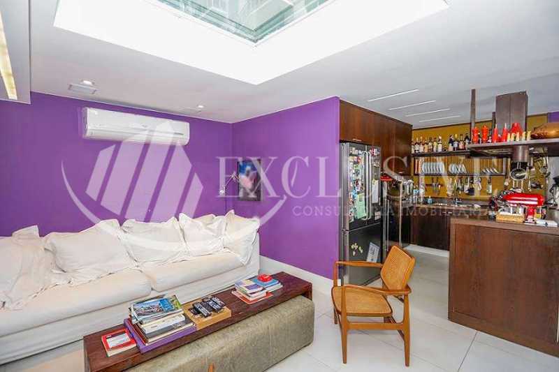Conheça d0f4fe3a10f93e6c8dc21b45ec7aed do imóvel - Cobertura à venda Rua Timóteo da Costa,Leblon, Rio de Janeiro - R$ 2.700.000 - COB0144 - 5 d0f4fe3a10f93e6c8dc21b45ec7aed - Cobertura à venda Rua Timóteo da Costa,Leblon, Rio de Janeiro - R$ 2.700.000 - COB0144 - 5
