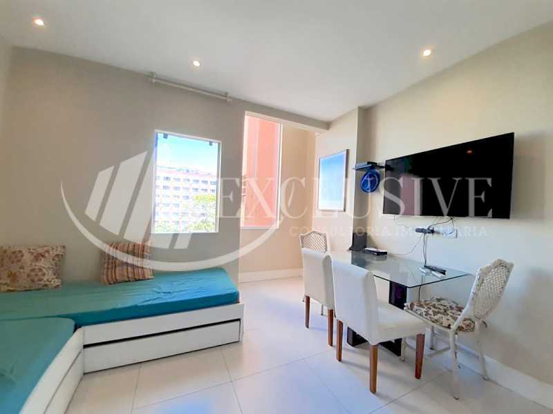 Conheça WhatsApp Image 2020-11-27 at 1 do imóvel - Kitnet/Conjugado 23m² à venda Rua Raul Pompéia,Copacabana, Rio de Janeiro - R$ 450.000 - CONJ118 - 1 WhatsApp Image 2020-11-27 at 1 - Kitnet/Conjugado 23m² à venda Rua Raul Pompéia,Copacabana, Rio de Janeiro - R$ 450.000 - CONJ118 - 1