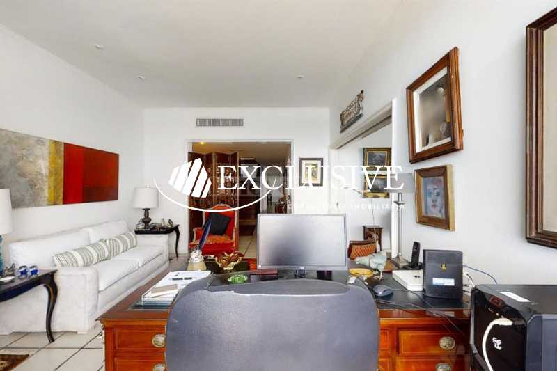 Conheça 52fe49f0e6fbac79bf0766f2a7d8f8 do imóvel - Cobertura à venda Avenida Atlântica,Copacabana, Rio de Janeiro - R$ 11.900.000 - COB0235 - 15 52fe49f0e6fbac79bf0766f2a7d8f8 - Cobertura à venda Avenida Atlântica,Copacabana, Rio de Janeiro - R$ 11.900.000 - COB0235 - 15