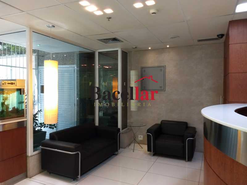 Conheça IMG_20170905_120006027 do imóvel - Prédio 1843m² para venda e aluguel Rio de Janeiro,RJ - R$ 21.000.000 - RIPR00001 - 3 IMG_20170905_120006027 - Prédio 1843m² para venda e aluguel Rio de Janeiro,RJ - R$ 21.000.000 - RIPR00001 - 3