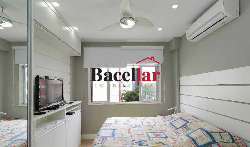 Conheça 03. do imóvel - 25m² MUITO BEM DISTRIBUDO DE BOM GOSTO ! ENTRAR E MORAR BEM . LIQUIDEZ CERTA !!! - TIKI10079 - 3 03. - 25m² MUITO BEM DISTRIBUDO DE BOM GOSTO ! ENTRAR E MORAR BEM . LIQUIDEZ CERTA !!! - TIKI10079 - 3