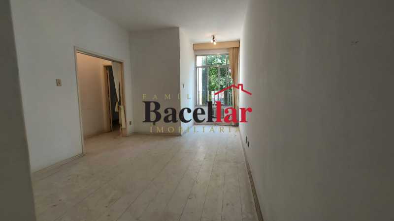 Conheça sala. do imóvel - Apartamento 1 quarto para venda e aluguel Tijuca, Rio de Janeiro - R$ 340.000 - TIAP10912 - 3 sala. - Apartamento 1 quarto para venda e aluguel Tijuca, Rio de Janeiro - R$ 340.000 - TIAP10912 - 3