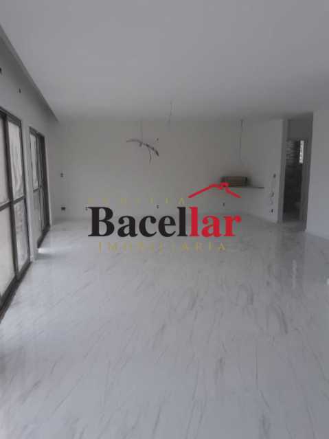 Conheça 02 do imóvel - Cobertura 4 quartos à venda Barra da Tijuca, Rio de Janeiro - R$ 2.400.000 - TICO40110 - 3 02 - Cobertura 4 quartos à venda Barra da Tijuca, Rio de Janeiro - R$ 2.400.000 - TICO40110 - 3