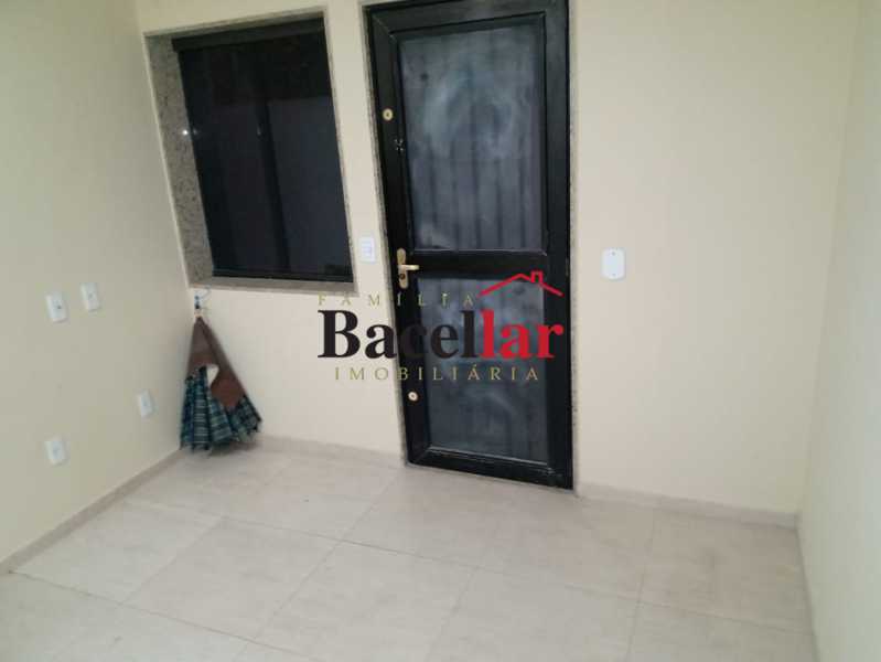 Conheça 01. do imóvel - Kitnet/Conjugado 25m² para alugar Rio de Janeiro,RJ - R$ 800 - RIKI00012 - 1 01. - Kitnet/Conjugado 25m² para alugar Rio de Janeiro,RJ - R$ 800 - RIKI00012 - 1