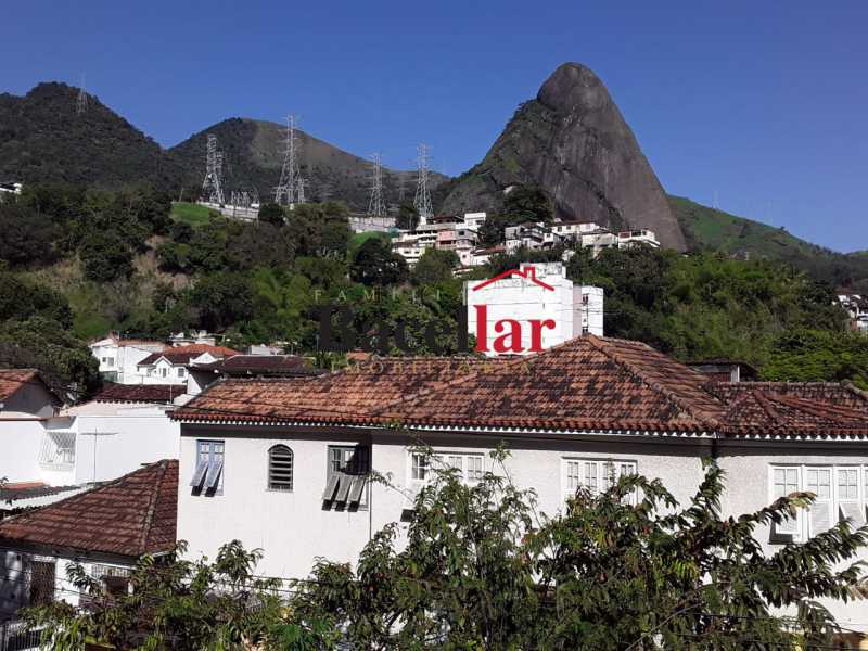 Conheça 05. do imóvel - Sala e quarto e uma charmosa varanda - TIAP11012 - 5 05. - Sala e quarto e uma charmosa varanda - TIAP11012 - 5