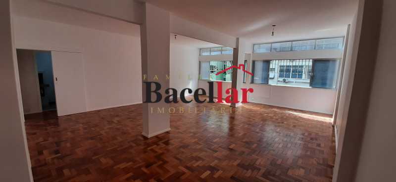 Conheça 1 do imóvel - APARTAMENTO DE 150M² E 3 QTOS NO LEME! - RIAP30132 - 1 1 - APARTAMENTO DE 150M² E 3 QTOS NO LEME! - RIAP30132 - 1