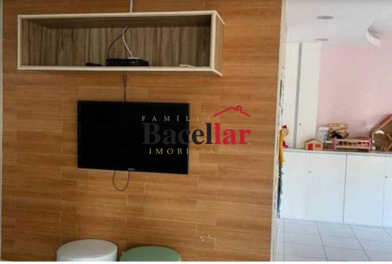 Conheça 8e24b99237225938bd5bfee77a7159 do imóvel - 2 QTOS COM VARANDA E GARAGEM! PRÉDIO COM INFRA TOTAL! AGENDE SUA VISITA! - RIAP20334 - 19 8e24b99237225938bd5bfee77a7159 - 2 QTOS COM VARANDA E GARAGEM! PRÉDIO COM INFRA TOTAL! AGENDE SUA VISITA! - RIAP20334 - 19