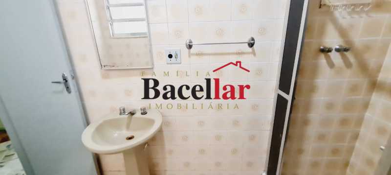 Conheça 68eaaadb-ee12-455b-b24a-7d5e7a do imóvel - Apartamento para alugar Rua Alice Figueiredo,Rio de Janeiro,RJ - R$ 1.000 - RIAP20395 - 15 68eaaadb-ee12-455b-b24a-7d5e7a - Apartamento para alugar Rua Alice Figueiredo,Rio de Janeiro,RJ - R$ 1.000 - RIAP20395 - 15