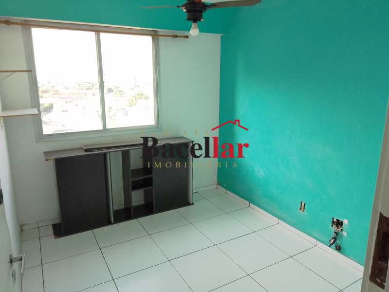 Conheça QUARTO 1 F2 do imóvel - Apartamento 3 quartos para alugar Rio de Janeiro,RJ - R$ 1.000 - RIAP30188 - 8 QUARTO 1 F2 - Apartamento 3 quartos para alugar Rio de Janeiro,RJ - R$ 1.000 - RIAP30188 - 8