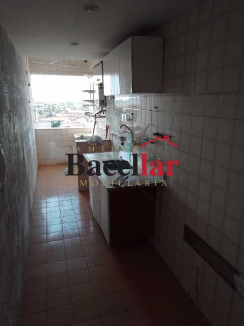 Conheça COZINHA E ÁREA F1 do imóvel - Apartamento 3 quartos para alugar Rio de Janeiro,RJ - R$ 1.000 - RIAP30188 - 16 COZINHA E ÁREA F1 - Apartamento 3 quartos para alugar Rio de Janeiro,RJ - R$ 1.000 - RIAP30188 - 16
