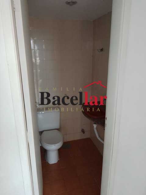 Conheça BANHEIRO SERVIÇO do imóvel - Apartamento 3 quartos para alugar Rio de Janeiro,RJ - R$ 1.000 - RIAP30188 - 18 BANHEIRO SERVIÇO - Apartamento 3 quartos para alugar Rio de Janeiro,RJ - R$ 1.000 - RIAP30188 - 18