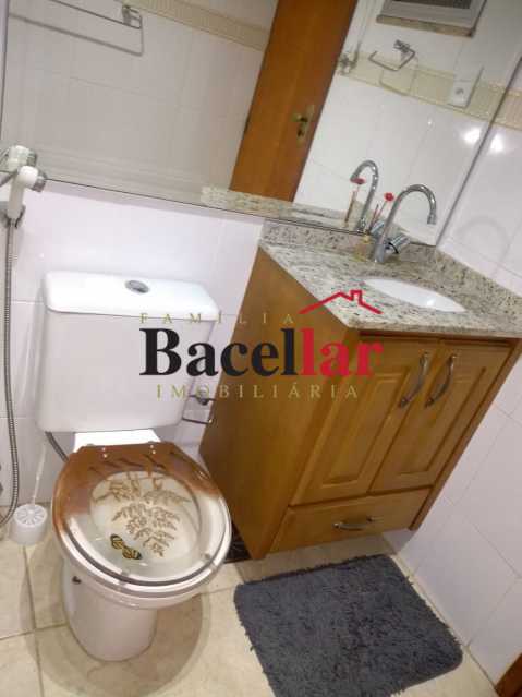 Conheça 08. do imóvel - Ótimo apartamento 2 quartos junto ao mercado, hospitais, intenso comércio, ótima acessibilidade ! - RIAP20467 - 9 08. - Ótimo apartamento 2 quartos junto ao mercado, hospitais, intenso comércio, ótima acessibilidade ! - RIAP20467 - 9