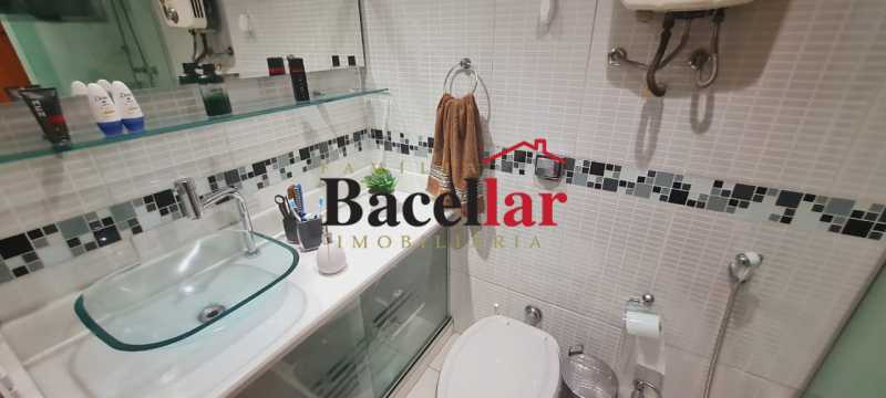 Conheça Banheiro do imóvel - Apartamento 2 quartos à venda Rio de Janeiro,RJ - R$ 330.000 - RIAP20537 - 17 Banheiro - Apartamento 2 quartos à venda Rio de Janeiro,RJ - R$ 330.000 - RIAP20537 - 17