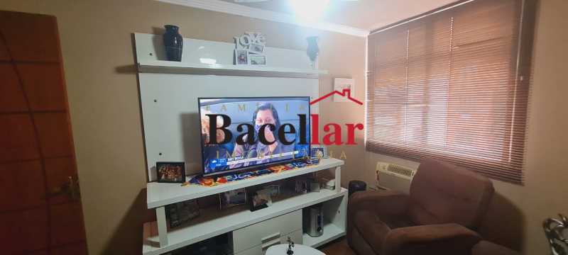 Conheça Quarto revertido em sala de TV do imóvel - Apartamento 2 quartos à venda Rio de Janeiro,RJ - R$ 330.000 - RIAP20537 - 11 Quarto revertido em sala de TV - Apartamento 2 quartos à venda Rio de Janeiro,RJ - R$ 330.000 - RIAP20537 - 11