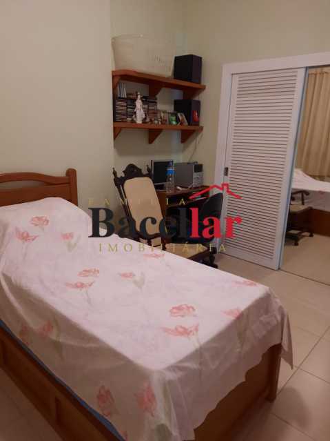 Conheça SUITE COM CLOSET F2. do imóvel - Apartamento 3 quartos à venda Rio de Janeiro,RJ - R$ 690.000 - RIAP30241 - 16 SUITE COM CLOSET F2. - Apartamento 3 quartos à venda Rio de Janeiro,RJ - R$ 690.000 - RIAP30241 - 16