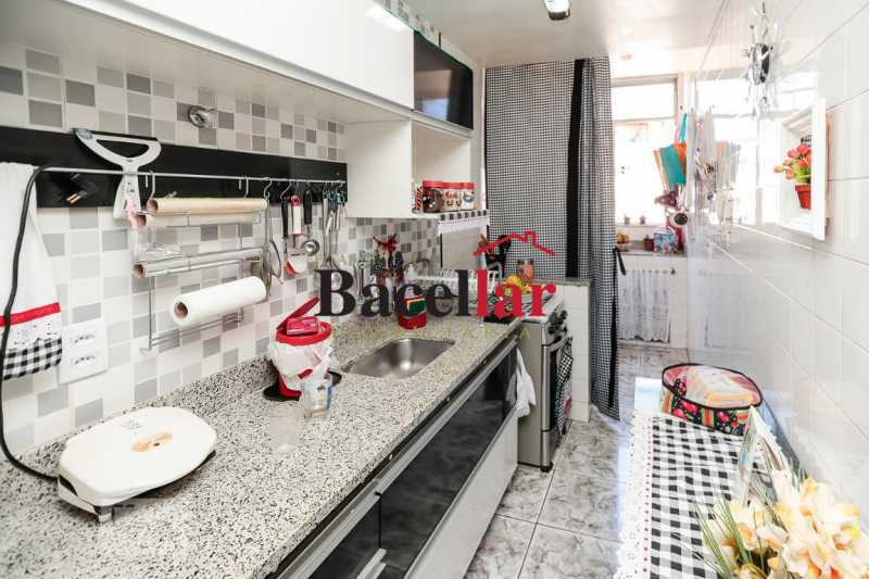 Conheça COZINHA 1 1 do imóvel - 2 quartos com vaga! - TIAP25177 - 13 COZINHA 1 1 - 2 quartos com vaga! - TIAP25177 - 13