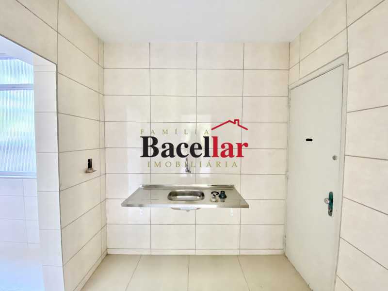 Conheça 17 do imóvel - Apartamento 2 quartos (1 suíte) com vaga de garagem. Todo reformado. - TIAP25427 - 16 17 - Apartamento 2 quartos (1 suíte) com vaga de garagem. Todo reformado. - TIAP25427 - 16