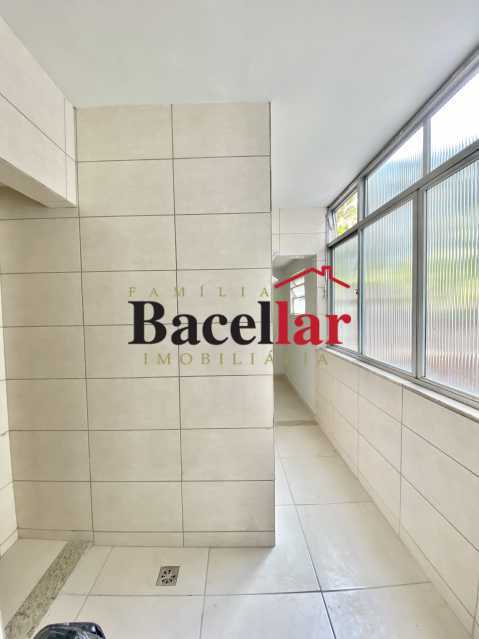 Conheça 20 do imóvel - Apartamento 2 quartos (1 suíte) com vaga de garagem. Todo reformado. - TIAP25427 - 17 20 - Apartamento 2 quartos (1 suíte) com vaga de garagem. Todo reformado. - TIAP25427 - 17