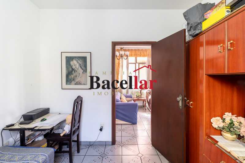 Conheça 02. 1ºar - Quarto 1 2 do imóvel - Casa 3 quartos à venda Rio de Janeiro,RJ - R$ 780.000 - RICA30068 - 8 02. 1ºar - Quarto 1 2 - Casa 3 quartos à venda Rio de Janeiro,RJ - R$ 780.000 - RICA30068 - 8