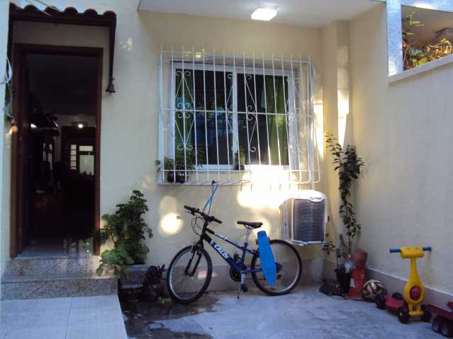 Conheça 1ENTRADA COM VAGA1 do imóvel - Casa 3 quartos à venda Rio de Janeiro,RJ - R$ 899.000 - TICA30006 - 7 1ENTRADA COM VAGA1 - Casa 3 quartos à venda Rio de Janeiro,RJ - R$ 899.000 - TICA30006 - 7