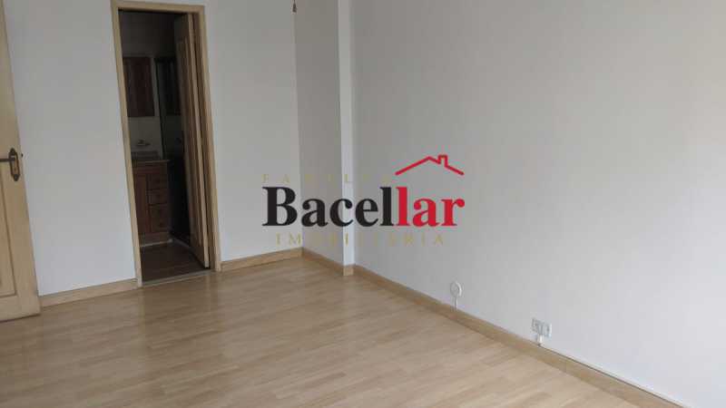 Conheça quartosuite2. do imóvel - Apartamento para venda e aluguel Rua Barão de Mesquita,Grajaú, Rio de Janeiro - R$ 395.000 - TIAP21868 - 15 quartosuite2. - Apartamento para venda e aluguel Rua Barão de Mesquita,Grajaú, Rio de Janeiro - R$ 395.000 - TIAP21868 - 15
