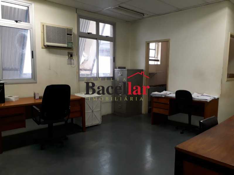Conheça 2a9f10a7-aa20-4705-8e7d-e38f77 do imóvel - Ponto comercial 2000m² para alugar São Cristóvão, Rio de Janeiro - R$ 30.000 - TIPC00017 - 20 2a9f10a7-aa20-4705-8e7d-e38f77 - Ponto comercial 2000m² para alugar São Cristóvão, Rio de Janeiro - R$ 30.000 - TIPC00017 - 20