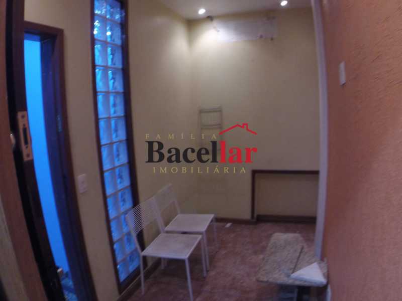 Conheça GOPR7037 do imóvel - Casa a venda em Vila Isabel - TICA60011 - 11 GOPR7037 - Casa a venda em Vila Isabel - TICA60011 - 11