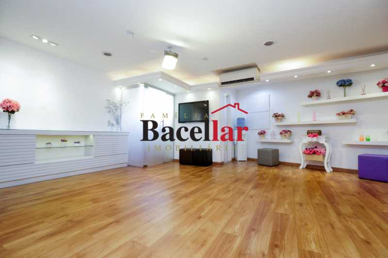 Conheça 5 do imóvel - ÓTIMA SALA COMERCIAL LINDAMENTE DECORADA NO MELHOR PONTO DA TIJUCA AO LADO DO METRÔ - TISL00129 - 6 5 - ÓTIMA SALA COMERCIAL LINDAMENTE DECORADA NO MELHOR PONTO DA TIJUCA AO LADO DO METRÔ - TISL00129 - 6