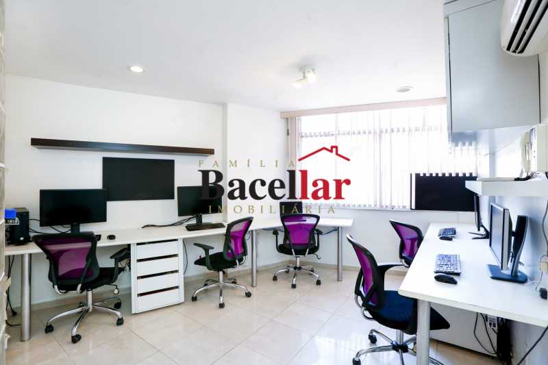 Conheça 13 do imóvel - ÓTIMA SALA COMERCIAL LINDAMENTE DECORADA NO MELHOR PONTO DA TIJUCA AO LADO DO METRÔ - TISL00129 - 14 13 - ÓTIMA SALA COMERCIAL LINDAMENTE DECORADA NO MELHOR PONTO DA TIJUCA AO LADO DO METRÔ - TISL00129 - 14