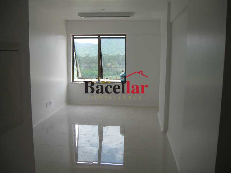 Conheça 10 do imóvel - Sala toda reformada com ar e vaga - TISL00137 - 13 10 - Sala toda reformada com ar e vaga - TISL00137 - 13