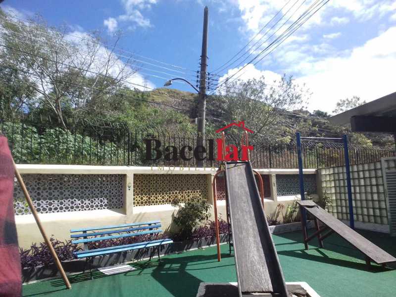Conheça parquinho do imóvel - Apartamento à venda Rua Dois de Fevereiro,Rio de Janeiro,RJ - R$ 180.000 - TIAP23051 - 19 parquinho - Apartamento à venda Rua Dois de Fevereiro,Rio de Janeiro,RJ - R$ 180.000 - TIAP23051 - 19