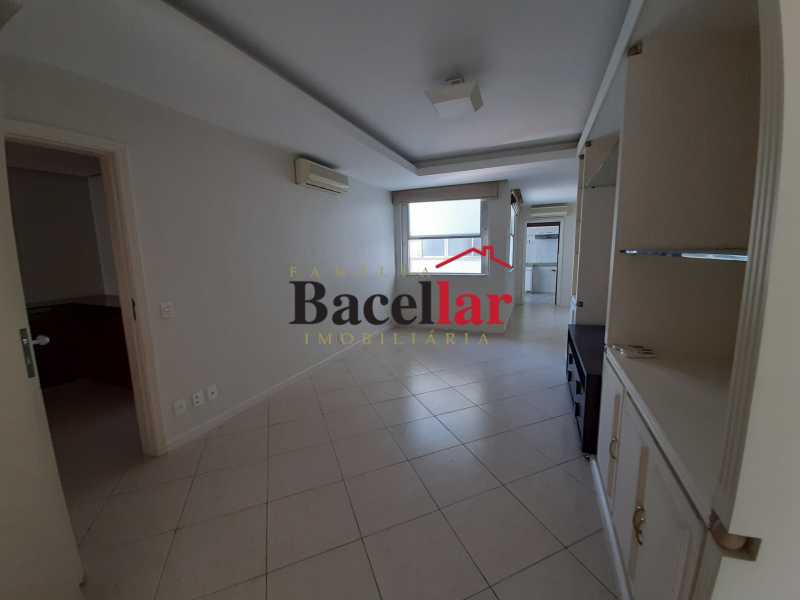 Conheça 20200718_130532 do imóvel - Apartamento 3 quartos à venda Laranjeiras, Rio de Janeiro - R$ 1.550.000 - TIAP32480 - 5 20200718_130532 - Apartamento 3 quartos à venda Laranjeiras, Rio de Janeiro - R$ 1.550.000 - TIAP32480 - 5