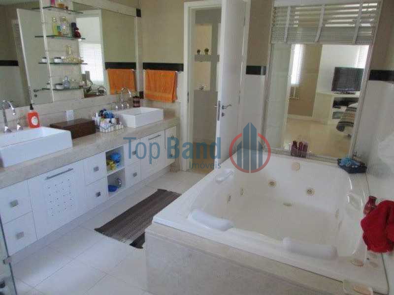 Conheça 5 Banheiro casal do imóvel - Casa em Condomínio à venda Rua Murilo Lavrador,Vargem Pequena, Rio de Janeiro - R$ 4.000.000 - TICN60001 - 13 5 Banheiro casal - Casa em Condomínio à venda Rua Murilo Lavrador,Vargem Pequena, Rio de Janeiro - R$ 4.000.000 - TICN60001 - 13