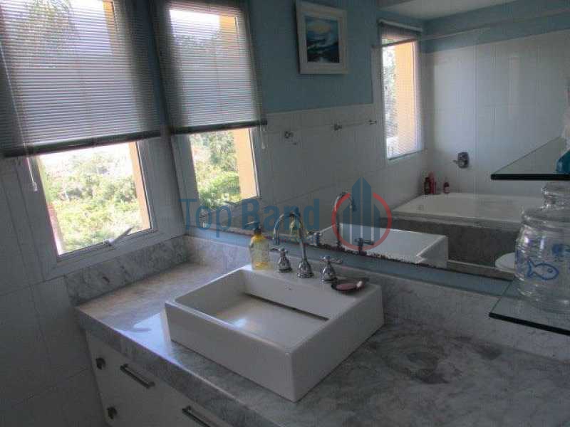 10 Banheiro filha 1 1 2 - Casa em Condomínio à venda Rua Murilo Lavrador,Vargem Pequena, Rio de Janeiro - R$ 4.000.000 - TICN60001 - 19