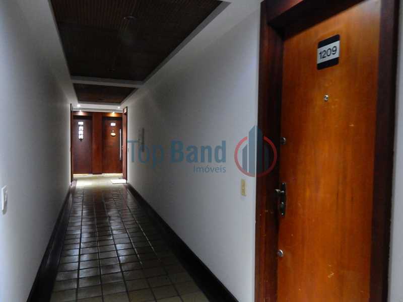Conheça 12_1_La Reserve_corredorentrad do imóvel - Loft à venda Avenida Lúcio Costa,Barra da Tijuca, Rio de Janeiro - R$ 790.000 - TILO10001 - 23 12_1_La Reserve_corredorentrad - Loft à venda Avenida Lúcio Costa,Barra da Tijuca, Rio de Janeiro - R$ 790.000 - TILO10001 - 23