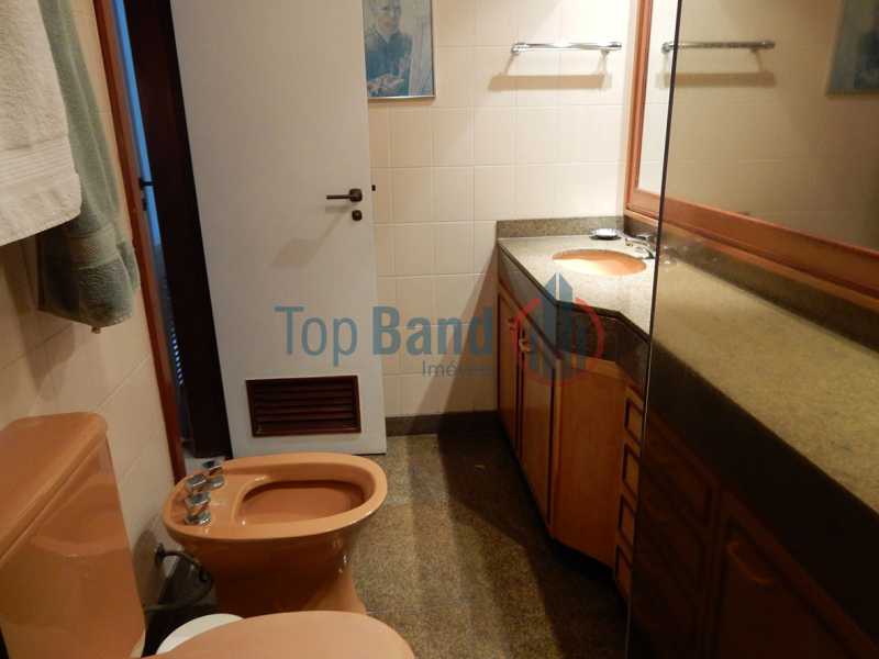 Conheça 12_1208_La Reserve_suitebanhei do imóvel - Loft à venda Avenida Lúcio Costa,Barra da Tijuca, Rio de Janeiro - R$ 850.000 - TILO10002 - 14 12_1208_La Reserve_suitebanhei - Loft à venda Avenida Lúcio Costa,Barra da Tijuca, Rio de Janeiro - R$ 850.000 - TILO10002 - 14