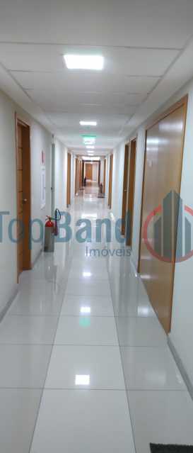 Conheça corredvertice do imóvel - Sala Comercial 25m² para alugar Avenida Miguel Antônio Fernandes,Recreio dos Bandeirantes, Rio de Janeiro - R$ 800 - TISL00162 - 3 corredvertice - Sala Comercial 25m² para alugar Avenida Miguel Antônio Fernandes,Recreio dos Bandeirantes, Rio de Janeiro - R$ 800 - TISL00162 - 3
