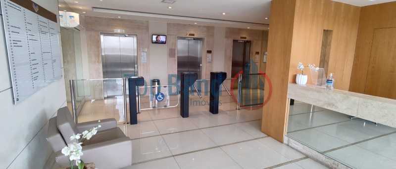 Conheça hall vertice do imóvel - Sala Comercial 25m² para alugar Avenida Miguel Antônio Fernandes,Recreio dos Bandeirantes, Rio de Janeiro - R$ 800 - TISL00162 - 1 hall vertice - Sala Comercial 25m² para alugar Avenida Miguel Antônio Fernandes,Recreio dos Bandeirantes, Rio de Janeiro - R$ 800 - TISL00162 - 1