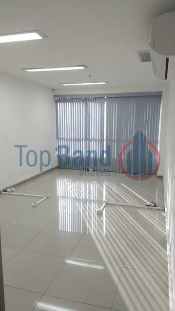 Conheça WhatsApp Image 2022-05-03 at 1 do imóvel - Sala Comercial 33m² para alugar Estrada dos Bandeirantes,Curicica, Rio de Janeiro - R$ 950 - TISL00173 - 7 WhatsApp Image 2022-05-03 at 1 - Sala Comercial 33m² para alugar Estrada dos Bandeirantes,Curicica, Rio de Janeiro - R$ 950 - TISL00173 - 7