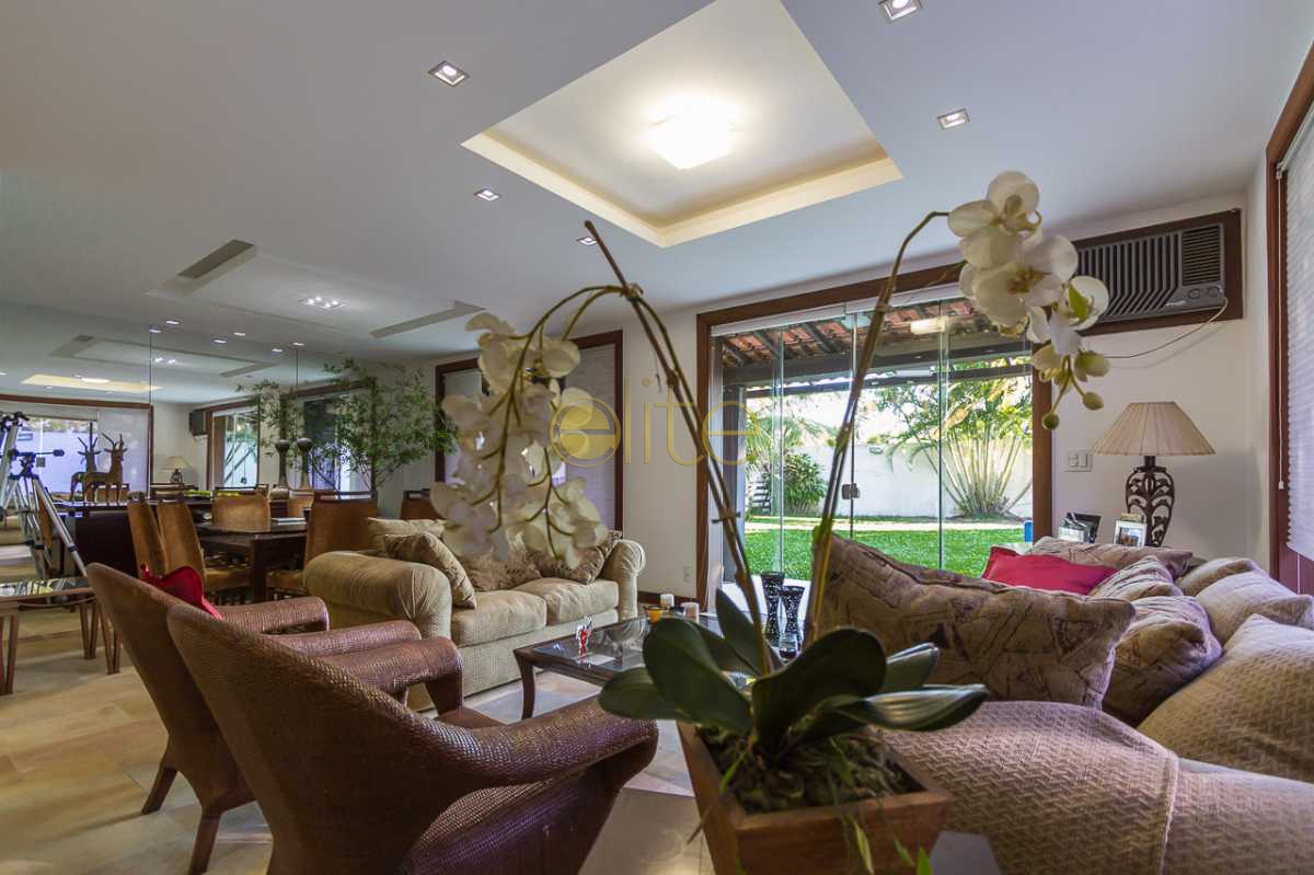 Conheça CASA A VENDA BARRA DA TIJUCA do imóvel - Casa À Venda no Condomínio Village Marapendi - Barra da Tijuca - Rio de Janeiro - RJ - EBCN30003 - 10 CASA A VENDA BARRA DA TIJUCA - Casa À Venda no Condomínio Village Marapendi - Barra da Tijuca - Rio de Janeiro - RJ - EBCN30003 - 10