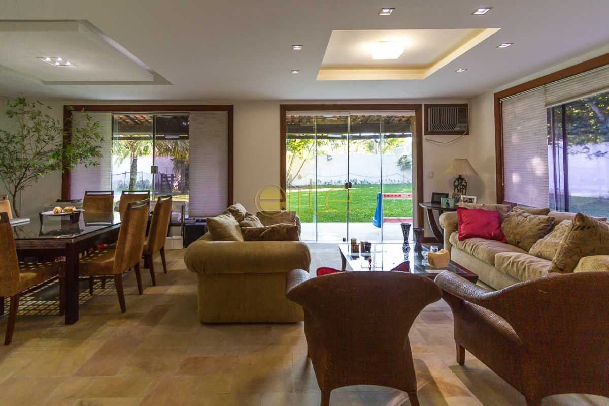 Conheça CASA A VENDA BARRA DA TIJUCA do imóvel - Casa À Venda no Condomínio Village Marapendi - Barra da Tijuca - Rio de Janeiro - RJ - EBCN30003 - 11 CASA A VENDA BARRA DA TIJUCA - Casa À Venda no Condomínio Village Marapendi - Barra da Tijuca - Rio de Janeiro - RJ - EBCN30003 - 11