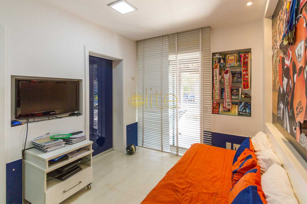 Conheça CASA A VENDA BARRA DA TIJUCA do imóvel - Casa À Venda no Condomínio Village Marapendi - Barra da Tijuca - Rio de Janeiro - RJ - EBCN30003 - 18 CASA A VENDA BARRA DA TIJUCA - Casa À Venda no Condomínio Village Marapendi - Barra da Tijuca - Rio de Janeiro - RJ - EBCN30003 - 18