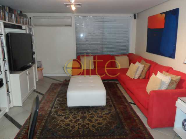 Conheça Jardim Ibiza 250 do imóvel - Casa À Venda no Condomínio Jardim Ibiza - Barra da Tijuca - Rio de Janeiro - RJ - CA0147 - 11 Jardim Ibiza 250 - Casa À Venda no Condomínio Jardim Ibiza - Barra da Tijuca - Rio de Janeiro - RJ - CA0147 - 11