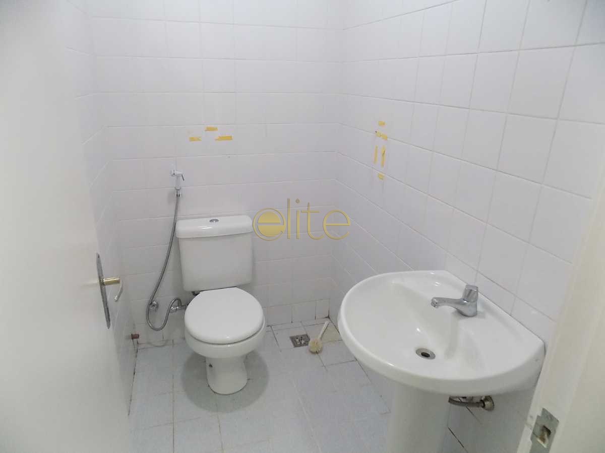 Conheça 12 banheiro masculino do imóvel - Sala Comercial Condomínio Centro Empresarial Mario Henrique Simonsen, Barra da Tijuca, Rio de Janeiro, RJ Para Alugar, 97m² - 90049 - 14 12 banheiro masculino - Sala Comercial Condomínio Centro Empresarial Mario Henrique Simonsen, Barra da Tijuca, Rio de Janeiro, RJ Para Alugar, 97m² - 90049 - 14